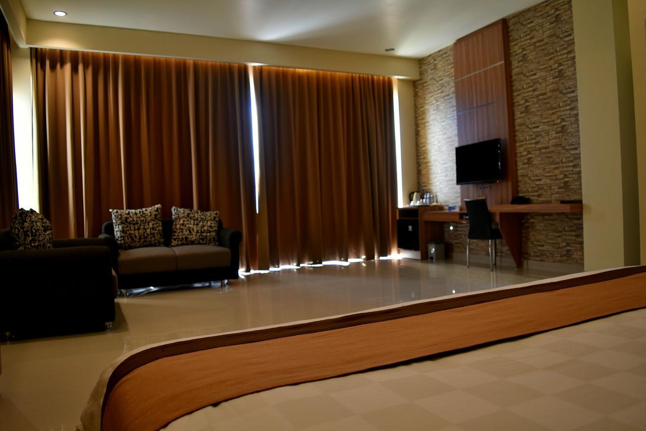 Padadita Beach Hotel ไวงาปู ภายนอก รูปภาพ